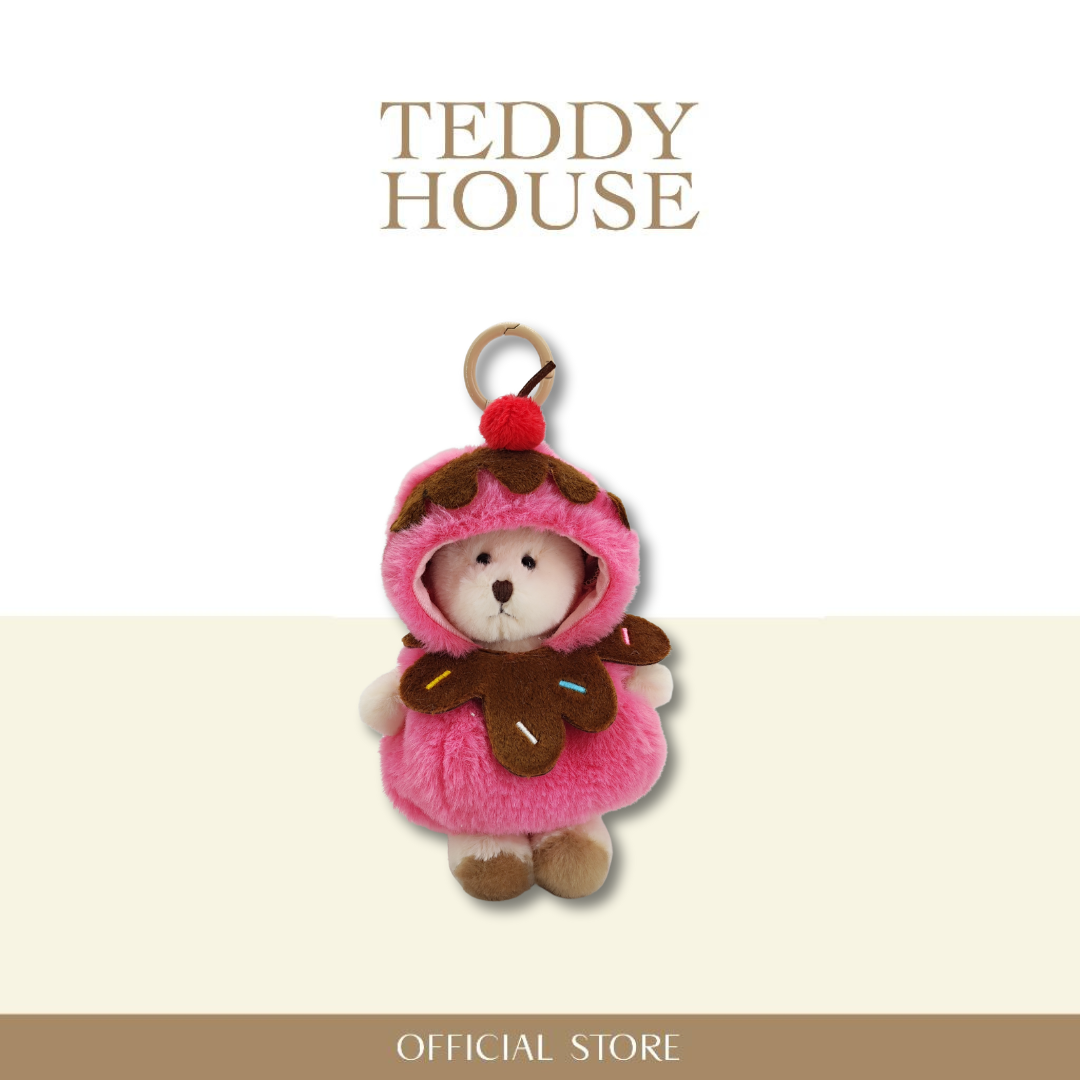 Sweet Love Magic Collection : Gigi Keychain & Cupcake