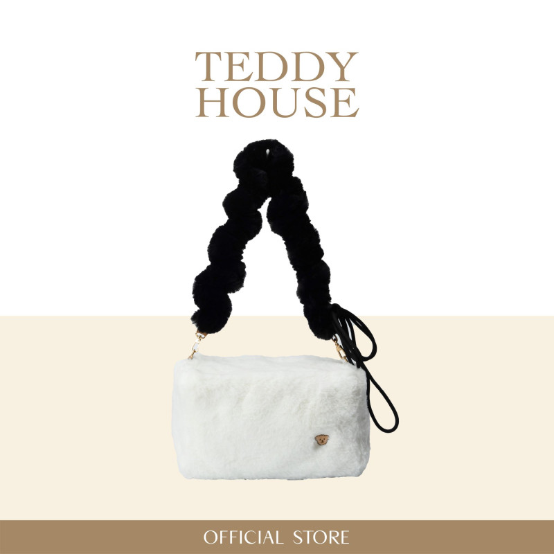 Boxxie Bag: Panda Square Fluffy Bag, adjustable shoulder strap, ready to travel anywhere in style.