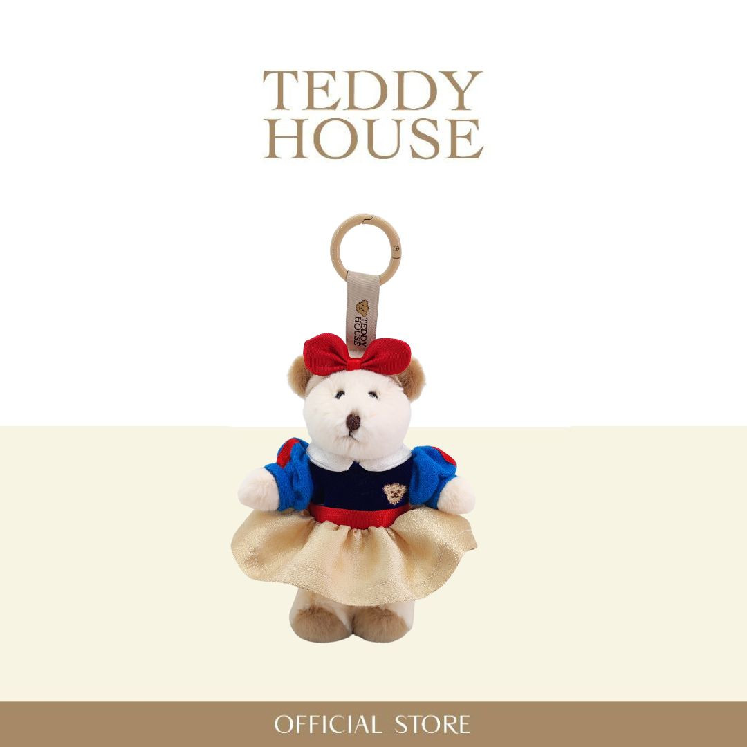 Trio of Travel, Treasure & Touch Collection : Gigi Keychain & Snow White