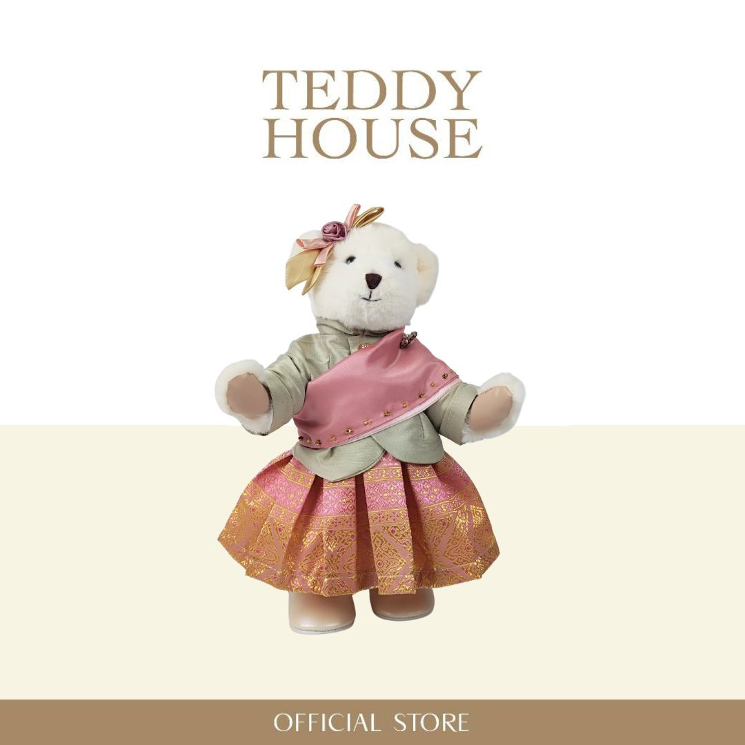 Timeless Limited Edition : Traditional Thai Outfit With A Pink Sabai