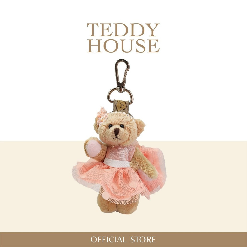 Hobby Keychain : Two-Tiered Dress in Old Rose A premium keychain featuring timeless