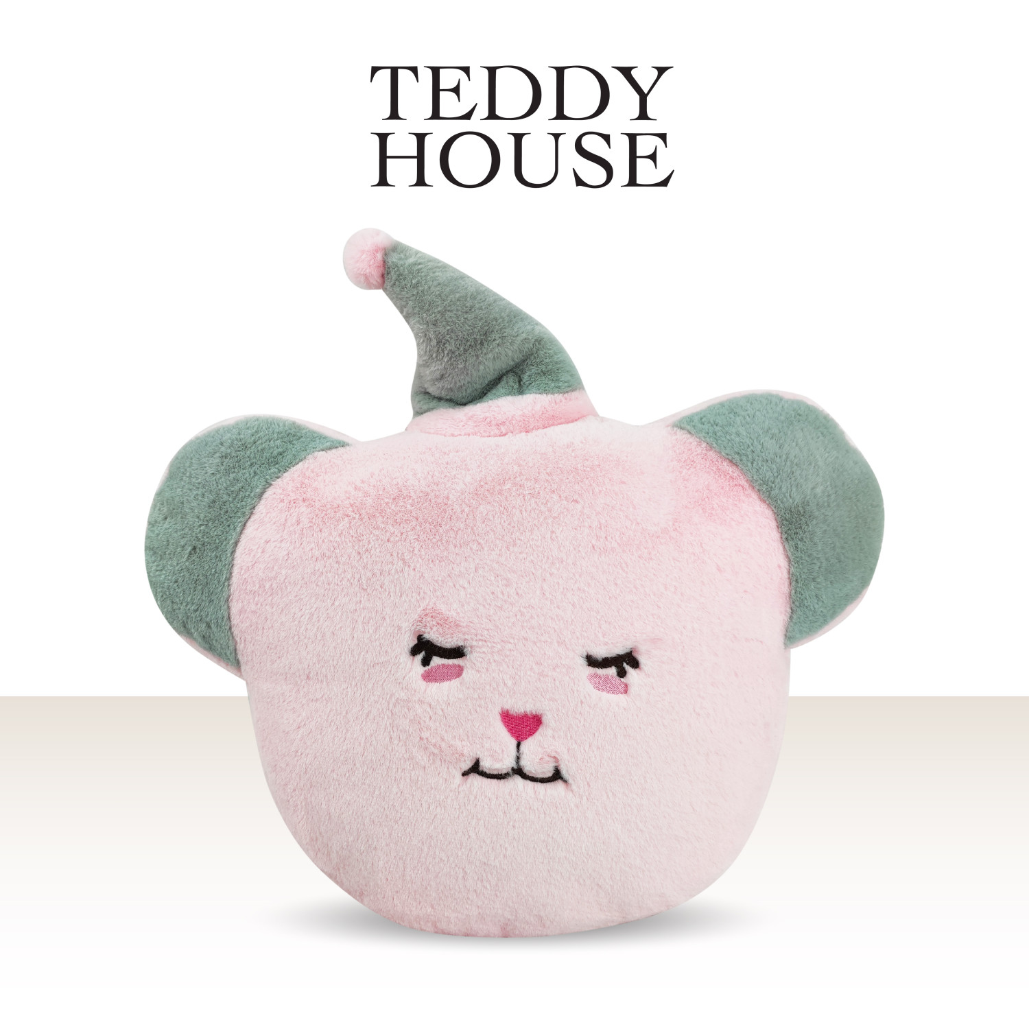 Fluffy Teddy Cushion : Pink, your new best cuddle buddy!