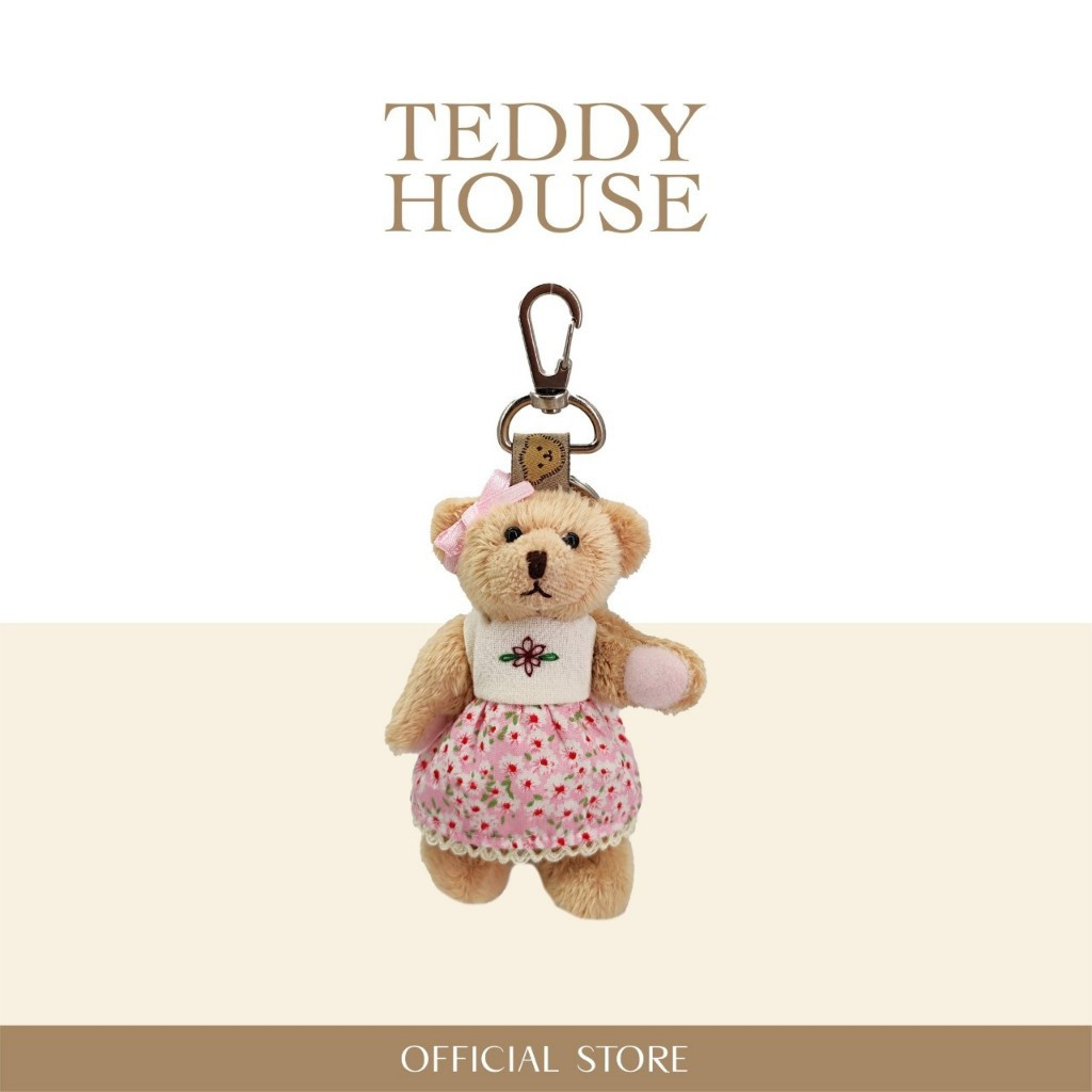 Hobby Keychain : Pink Floral Dress A premium keychain featuring timeless