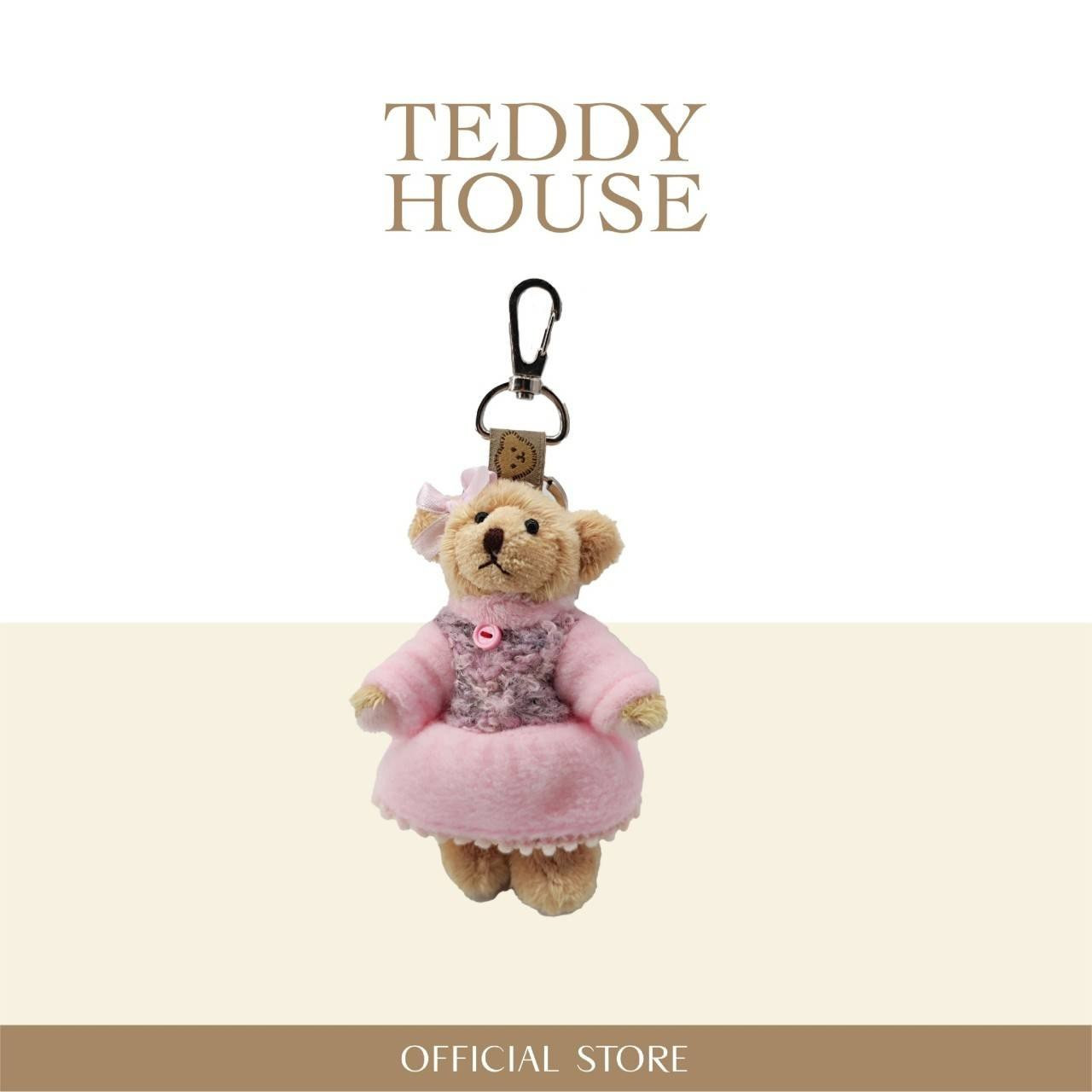 Hobby Keychain : Pink Winter Dress A premium keychain featuring timeless